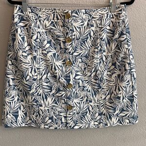 LOFT- Tropical floral button front mini skirt- Size 10